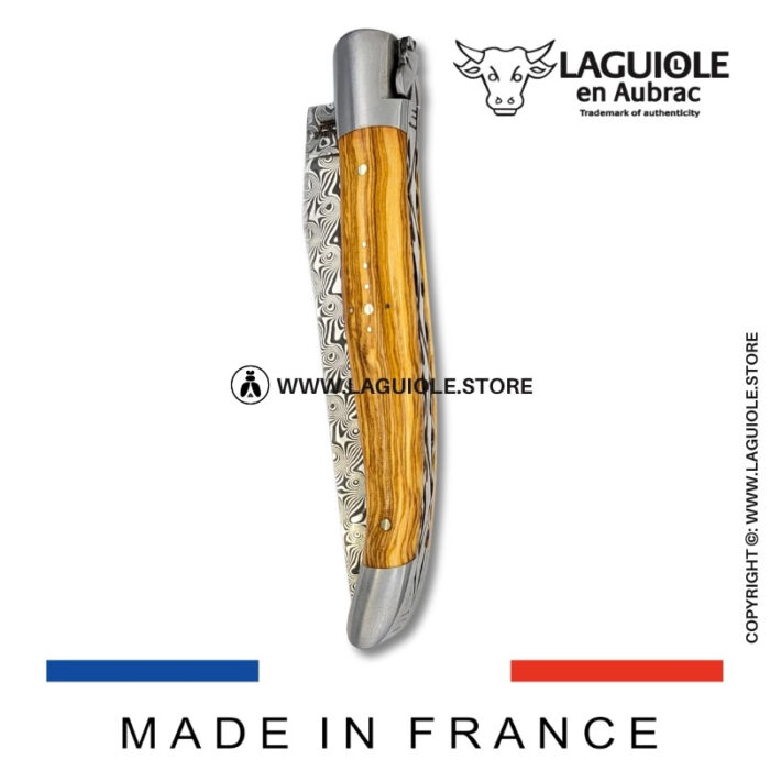laguiole pocket knife in olivewood – hand engraved liners & balbach damascus blade