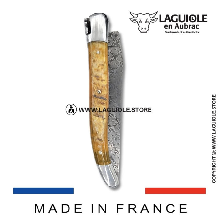 laguiole pocket knife in ram horn – hand engraved liners & balbach damascus blade