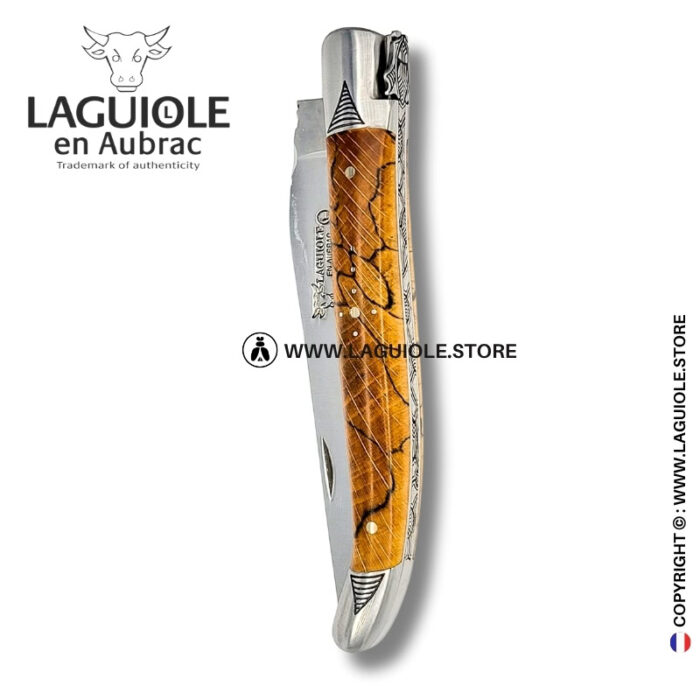 sacred beech: laguiole pocket knife in aubrac beech – hand engraved bee and bolsters