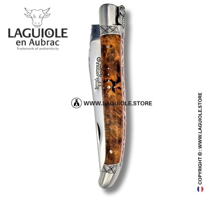 stellar wake: laguiole pocket knife in dark albizia – hand engraved bee and bolsters