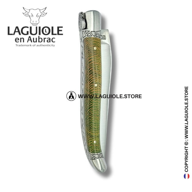 striped elven queen: laguiole pocket knife in green and brown plane wood – hand engraved bee and bolsters